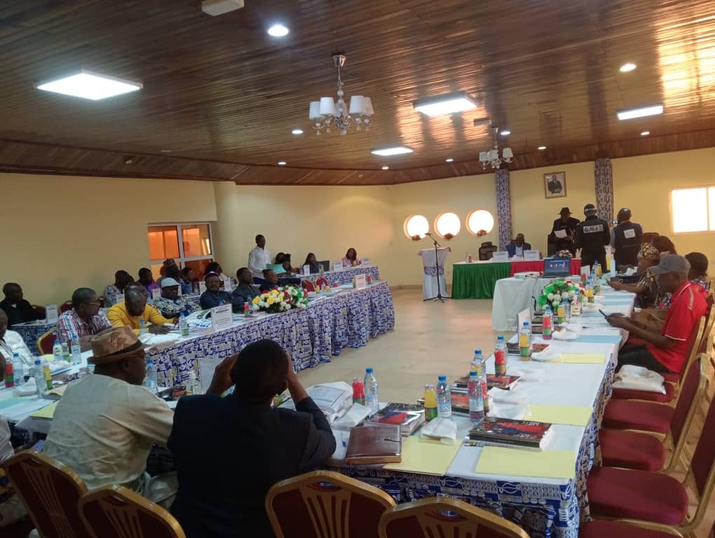 Double Session Conseil CUB 4 OUVERTURE DE LA SESSION ORDINAIRE DU CONSEIL DE LA COMMUNAUTE URBAINE DE BAFOUSSAM : EXAMEN ET VOTE DU BUDGET 2025