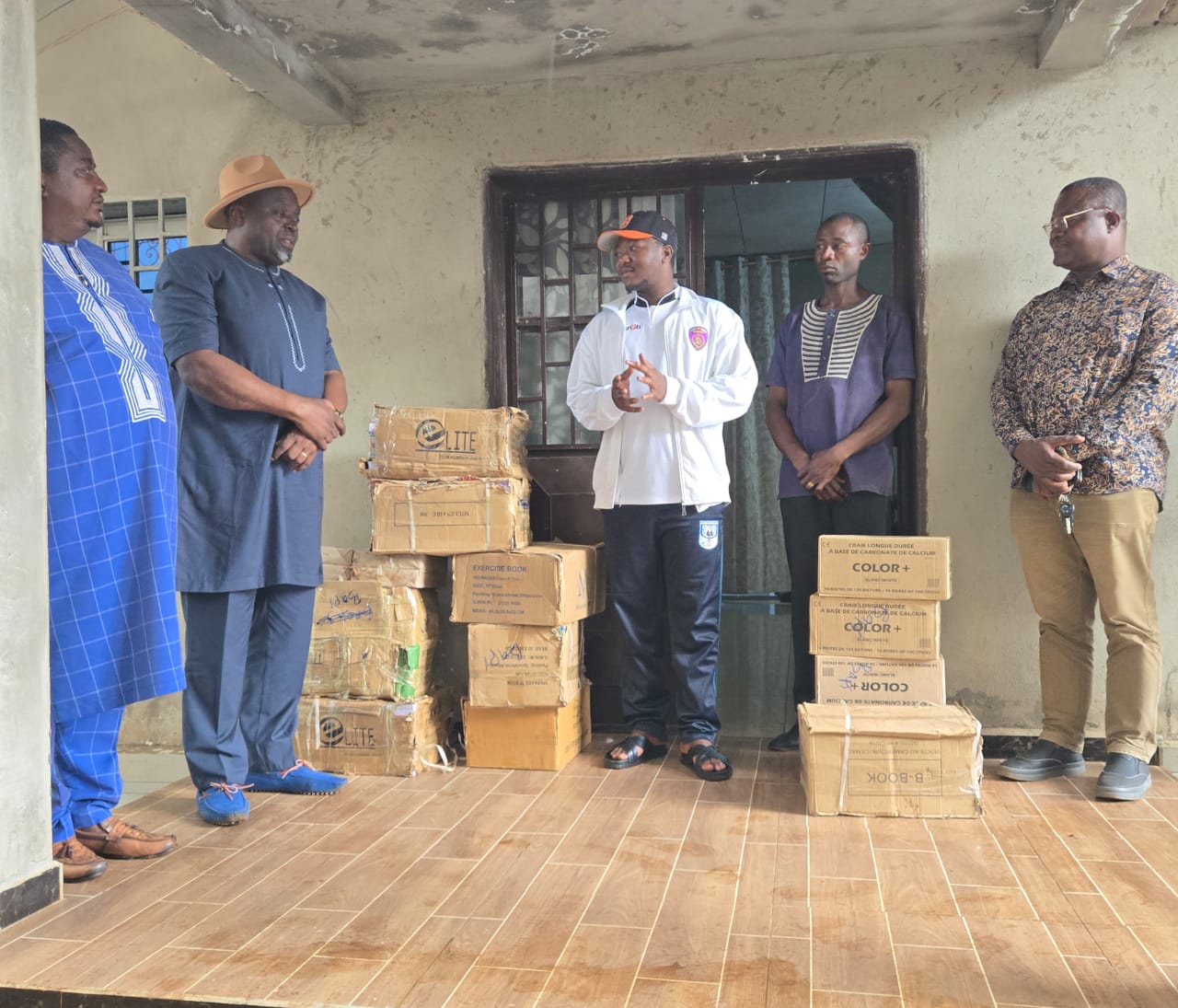 RENTREE SCOLAIRE 2025-2026 : MONSIEUR ROGER TAFAM ANTICIPE AVEC UN GESTE HUMANITAIRE FORT