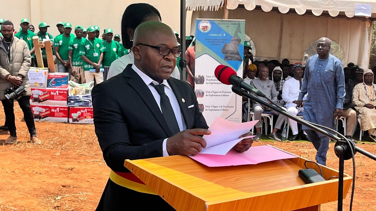 𝕀𝕟𝕒𝕦𝕘𝕦𝕣𝕒𝕥𝕚𝕠𝕟 𝕕’𝕦𝕟𝕖 𝕟𝕠𝕦𝕧𝕖𝕝𝕝𝕖 𝕔𝕙𝕒î𝕟𝕖 𝕕𝕖 𝕥𝕣𝕒𝕟𝕤𝕗𝕠𝕣𝕞𝕒𝕥𝕚𝕠𝕟 𝕕𝕦 𝕔𝕒𝕗é à 𝕝’𝕌ℂℂ𝔸𝕆 : 𝕝𝕒 ℂ𝕠𝕞𝕞𝕦𝕟𝕒𝕦𝕥é 𝕦𝕣𝕓𝕒𝕚𝕟𝕖 𝕕𝕖 𝔹𝕒𝕗𝕠𝕦𝕤𝕤𝕒𝕞 𝕤𝕒𝕝𝕦𝕖 𝕦𝕟𝕖 𝕒𝕧𝕒𝕟𝕔é𝕖 𝕞𝕒𝕛𝕖𝕦𝕣𝕖 𝕡𝕠𝕦𝕣 𝕝𝕒 𝕗𝕚𝕝𝕚è𝕣𝕖 𝕒𝕘𝕣𝕚𝕔𝕠𝕝𝕖